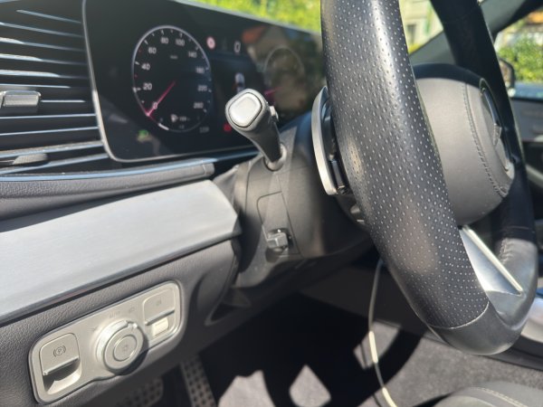 Mercedes-Benz GLE 300 d 4Matic 9G-TRONIC AMG Line Advanced Plus