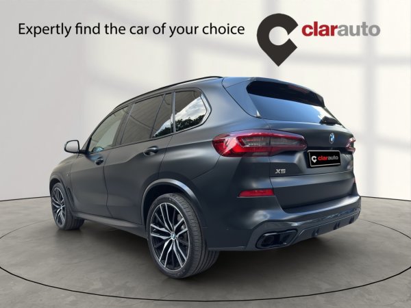 BMW X5 M50D
