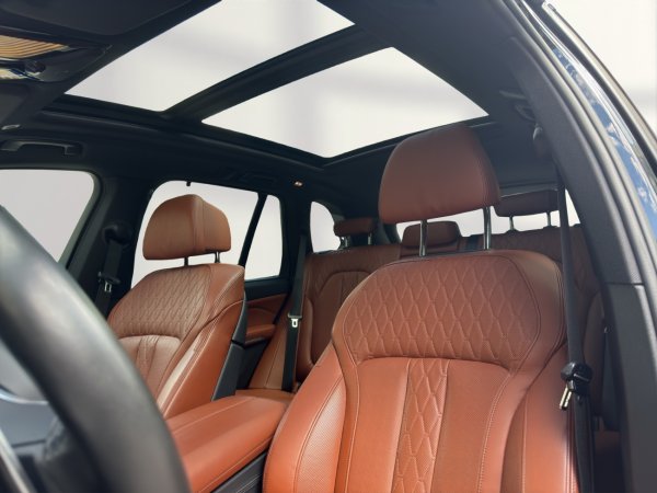BMW X5 M50D