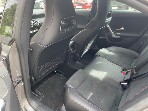 Mercedes Benz CLA220 4M Coupe