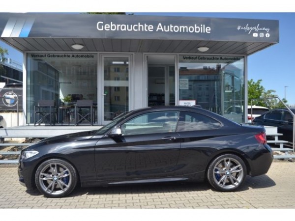 BMW M235i xDrive Coupe M Sport