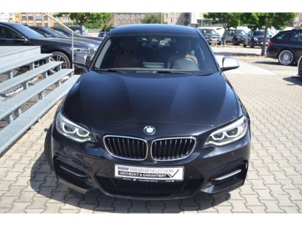BMW M235i xDrive Coupe M Sport