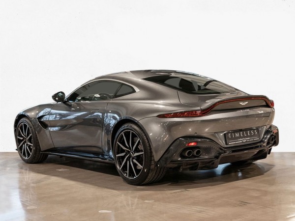 Aston Martin V8 Vantage Coupé 