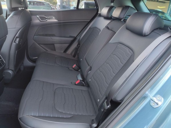 Kia Sportage NQ5 1.6 T-GDI 48V AWD