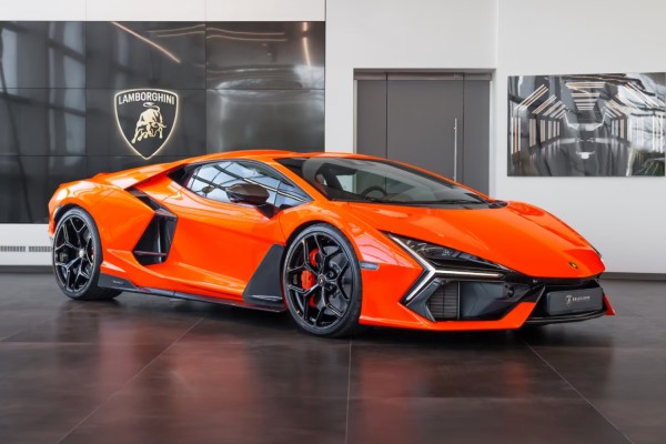 Lamborghini Revuelto 6.5 V12 HPEV