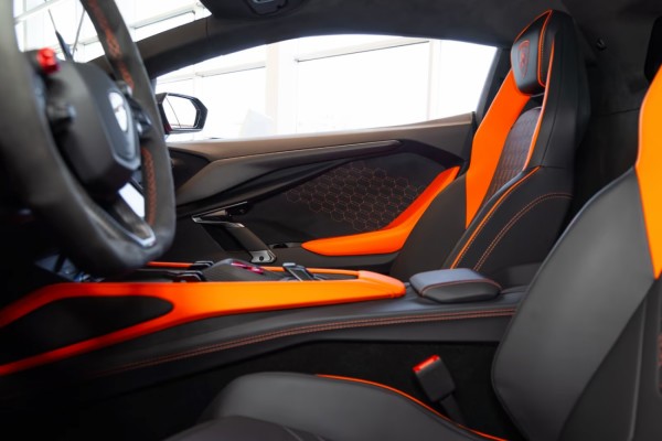Lamborghini Revuelto 6.5 V12 HPEV