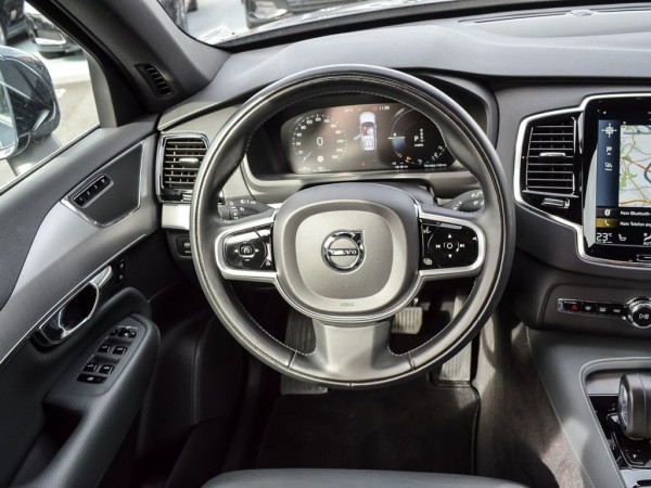 Volvo XC90 T8 AWD Inscription Expression