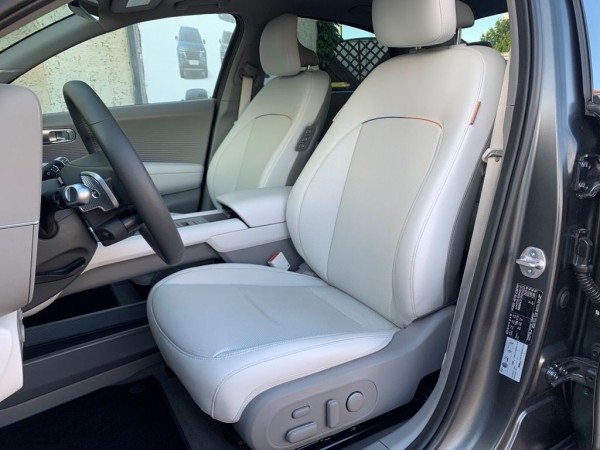 Hyundai IONIQ 6 EV 4WD 77kWh UNIQ