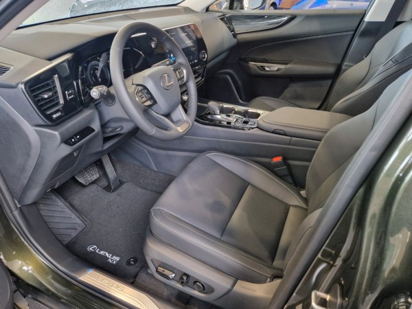 Lexus NX 350 h Business Line 