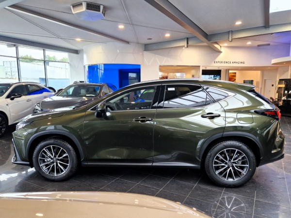 Lexus NX 350 h Business Line 